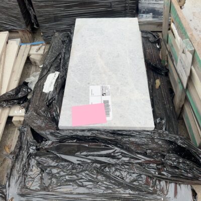PALLET WITH 6 PAVERS, SOLD AS IS