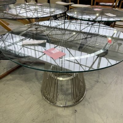 EX STAGING - 1200MM ROUND GLASS DINING TABLE WITH CHROME METAL BASE, SOLD AS IS