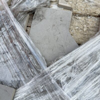 PALLET OF 300MM X 600MM TILE ,SOLD AS IS