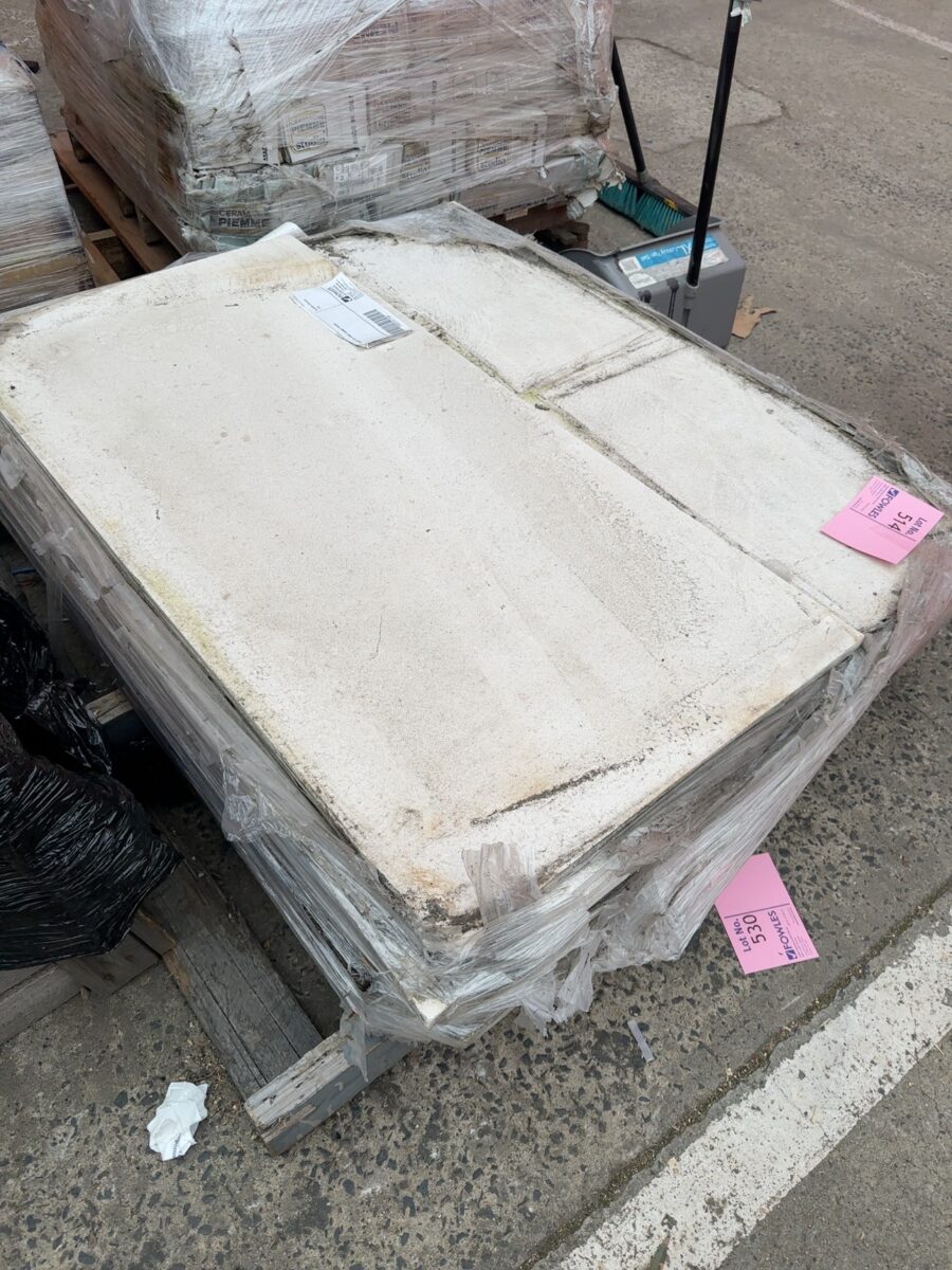 PALLET OF LARGE FORMAT PAVERS