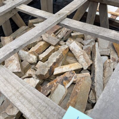 PALLET OF ANTHRACITE FILETTI, 30-40MM PERFECT FOR PATHWAYS, WALLS, DRIVEWAYS ETC #9