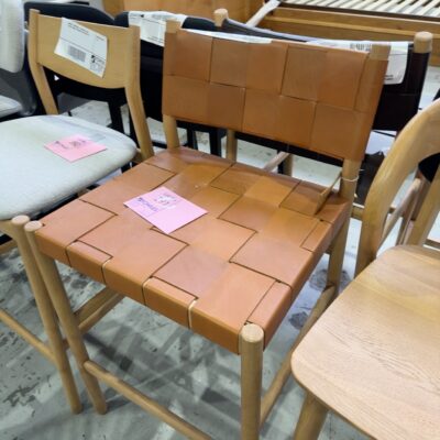 SAMPLE FURNITURE - LANDO BAR STOOL, NATURAL OAK, TAN LEATHER SOLD AS IS