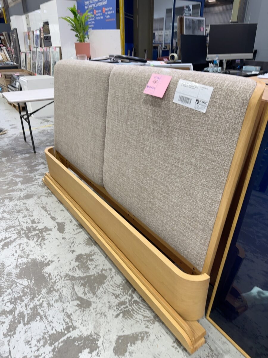 EX DISPLAY LEONARD KING SIZE BEDFRAME, UPHOLSTERED HEAD, AMERICAN OAK, SOLD AS IS - MISSING SLATS, MISSING SCREWS