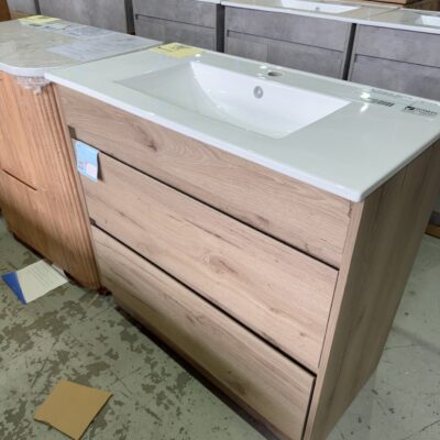 MAX FLOOR 900MM VANITY, FINGER PULL OAK LAMANIATE DRAWERS WITH CRYSTAL CERAMIC TOP, CA10-900-CT28