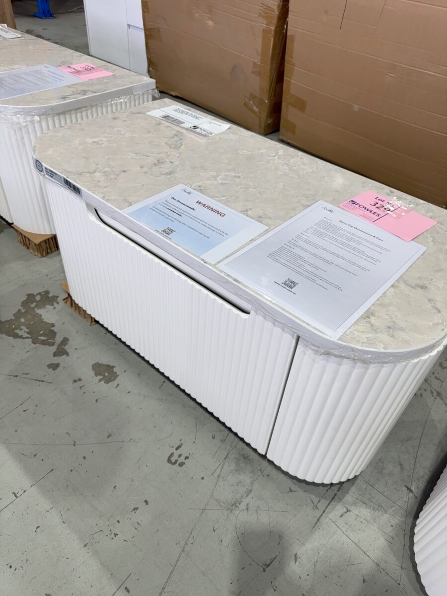 AULIC PETRA MARK II WALL HUNG CURVED FLUTED 900MM VANITY WITH DRAWERS, CURVED ALPINE STONE TOP, CAWH402900 & ST86900 RRP$1700