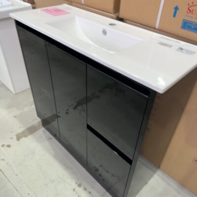 NEW 900MM NARROW VANITY, 360MM DEEP, BLACK GLOSS FINGER PULL WITH CERAMIC TOP, SK32-900/ UV32-900