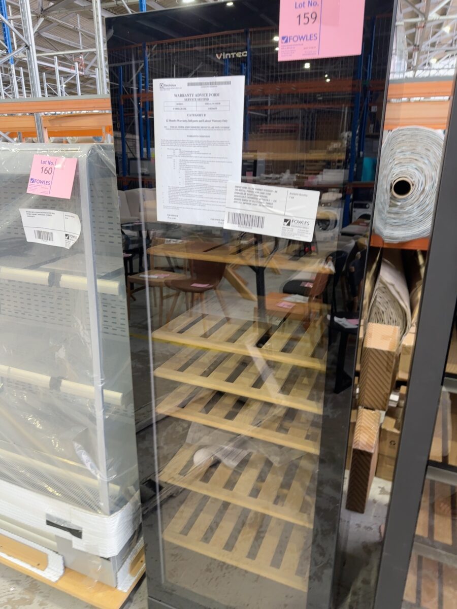 VINTEC WINE CELLAR CABINET V190SG2E-BK 170 BOTTLE, PERFECT FOR LONG TERM STORAGE OR SHORT TERM SERVING,ADJUSTABLE THERMOSTAT BETWEEN 6 - 22C ACROSS SINGLE OR MULTI ZONES, TIMBER SHELVES, INTERIOR LIGHT, UV PROTECTED WITH 12 MONTH WARRANTY RRP$4000