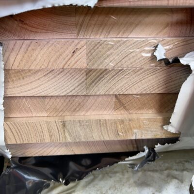 600X33 TAS OAK LAM KD HARDWOOD BENCH TOPS -12/2.4