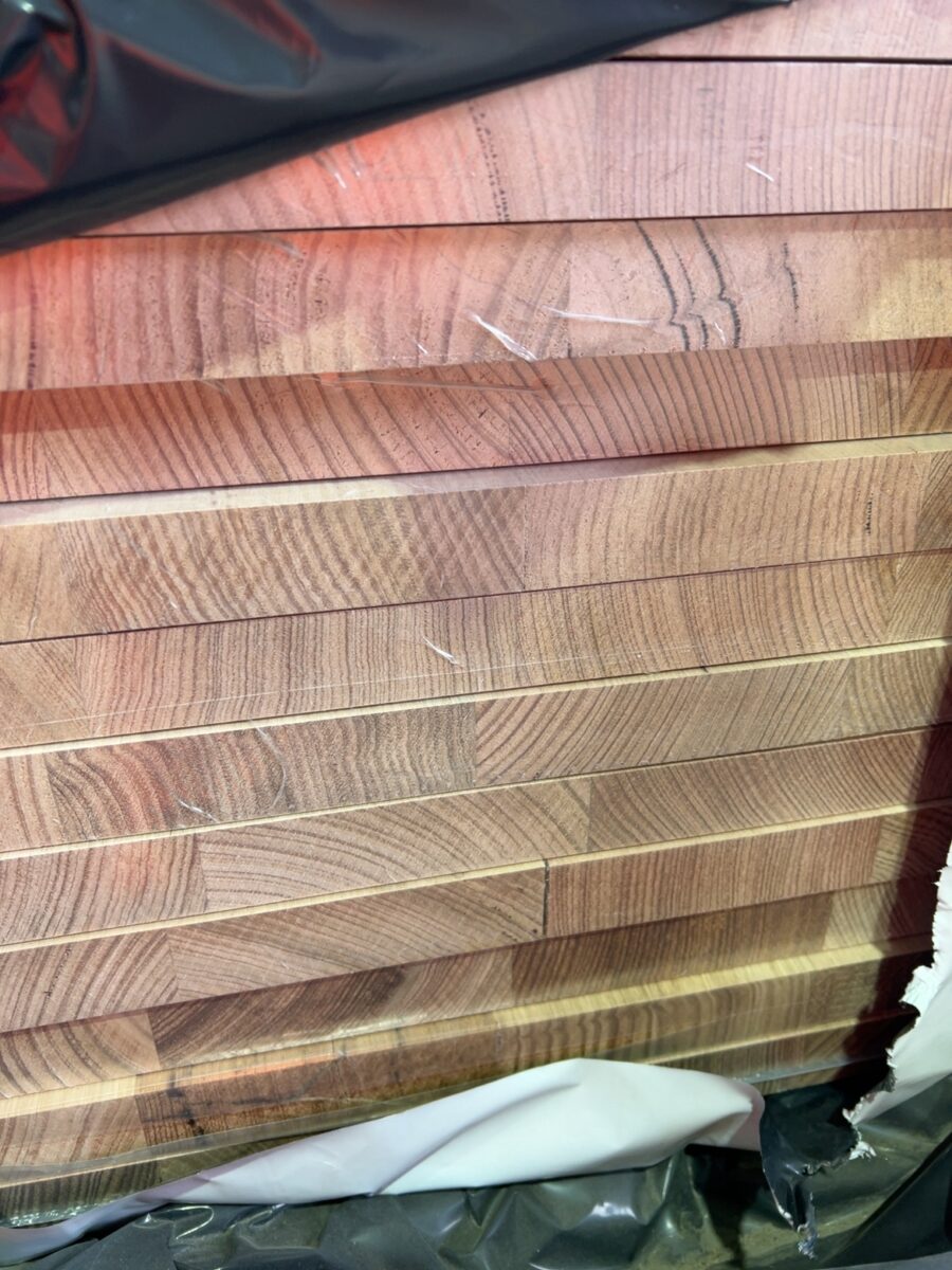 600X33 TAS OAK LAM KD HARDWOOD BENCHTOPS-12/2.4