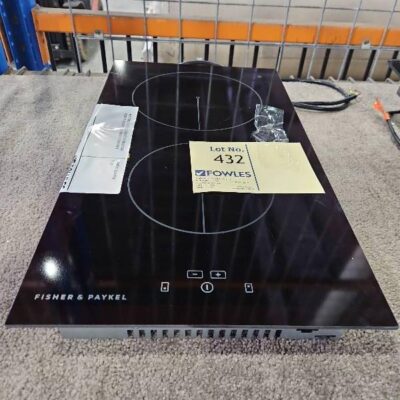 NEW FISHER & PAYKEL CI302CTB1 INDUCTION COOKTOP 30CM WITH 12 MONTH WARRANTY
