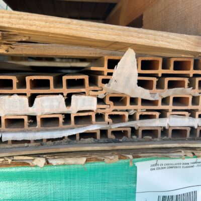 200X28 CX CASTELLATED DARK TASMANIAN OAK COLOUR COMPOSITE CLADDING-23/3.6