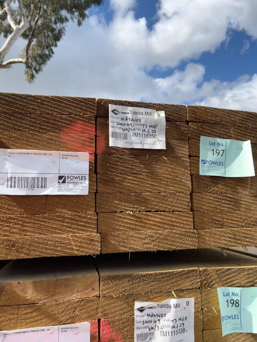 240X45 T3 GREEN MGP10 TREATED PINE-24/3.0