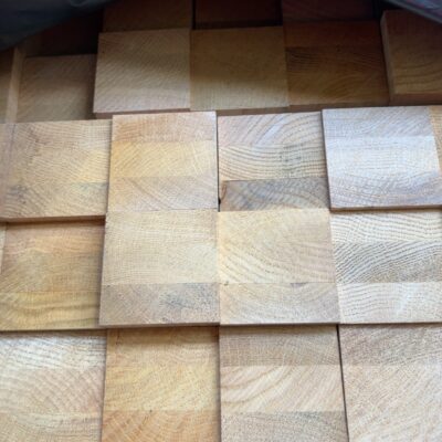 60X60 GLACIAL OAK DAR LAM SELECT GRADE KD HARDWOOD