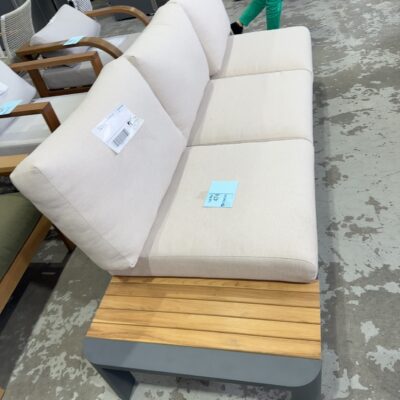 NEW 3 SEATER OUTDOOR COUCH WITH TEAK DRINKS TRAY END