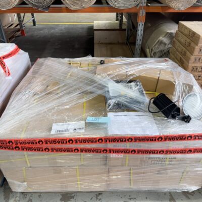 PALLET OF LIGHTING - LED TRI PROOF LIGHTS 600MM X 110MM QTY APPROX 110, 36W AUTO LED QTY 4