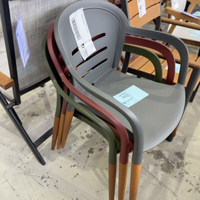 LOT OF 3 OUTDOOR CHAIRS, 3 DIFFERENT COLOURS SOLD AS IS