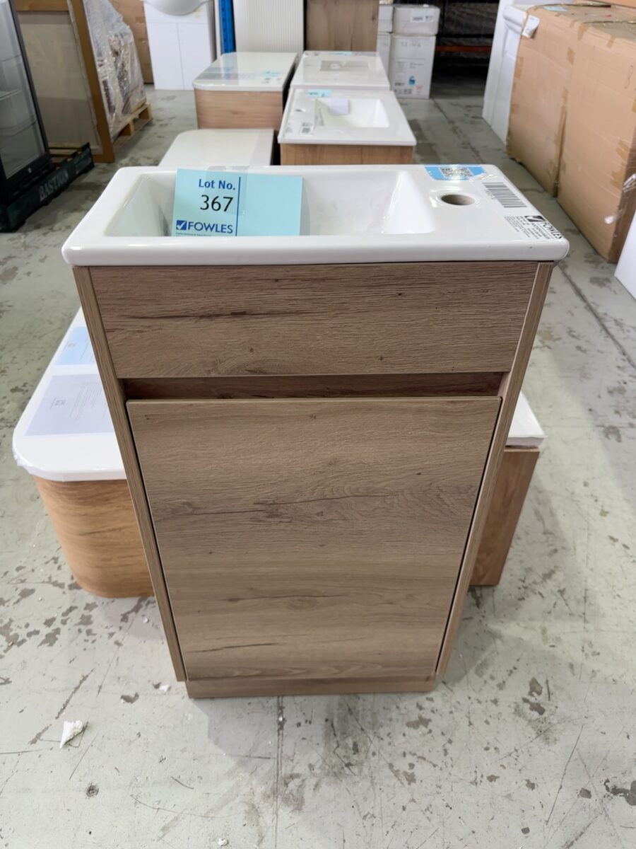 NEW REVIT POWDER ROOM 465MM FINGER PULL VANITY WITH GALA CERAMIC TOP CA20-465-CT26 RRP$590