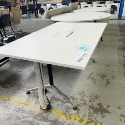 USED OFFICE FURNITURE - DESK SOLD AS IS
