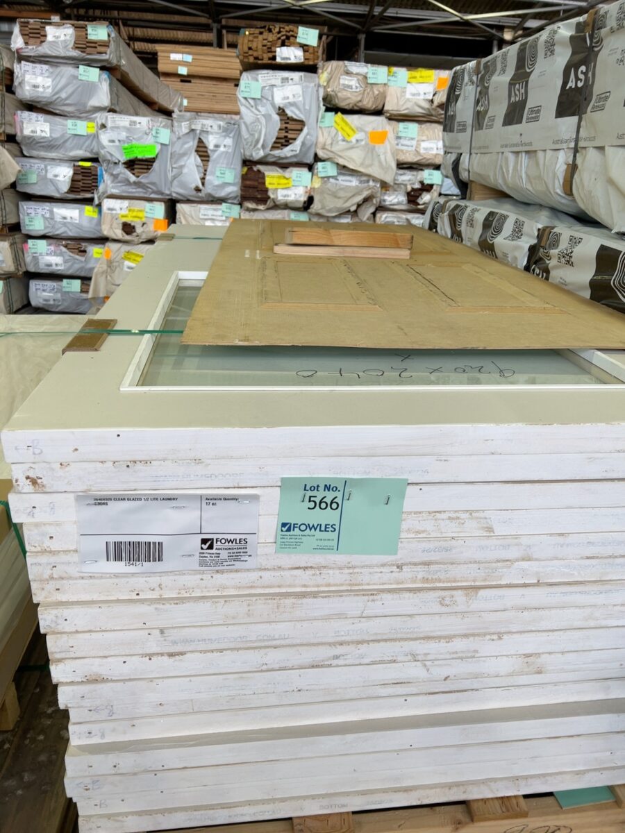 2040X920 CLEAR GLAZED 1/2 LITE LAUNDRY DOORS