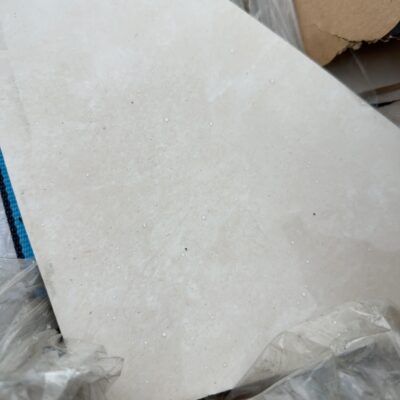PALLET OF 750MM X 1500MM TILE, 715T111
