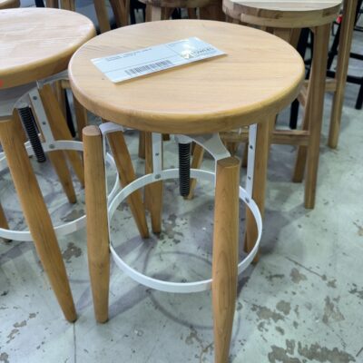 EX STAGING - TIMBER STOOL, WIND UP MECHANISM, SOLD AS IS