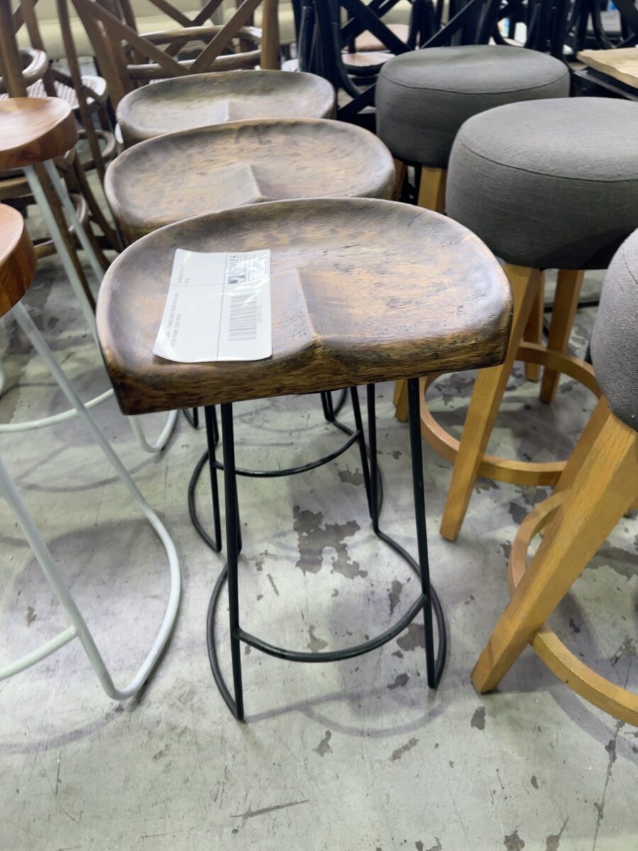 EX STAGING - TIMBER SEAT STOOL ON BLACK METAL FRAME, SOLD AS IS