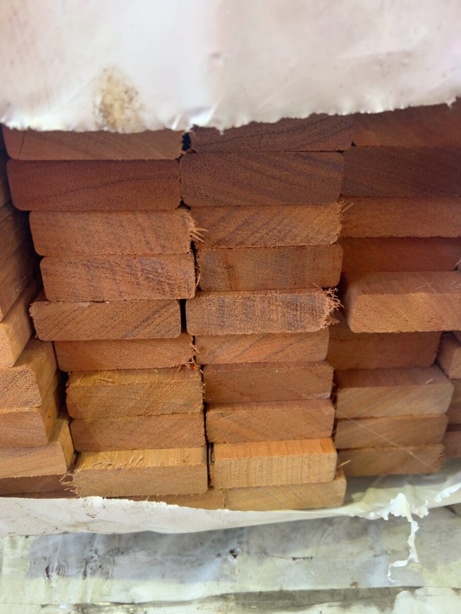 65X20 STANDARD GRADE SOLID KARRI DECKING-160/2.1
