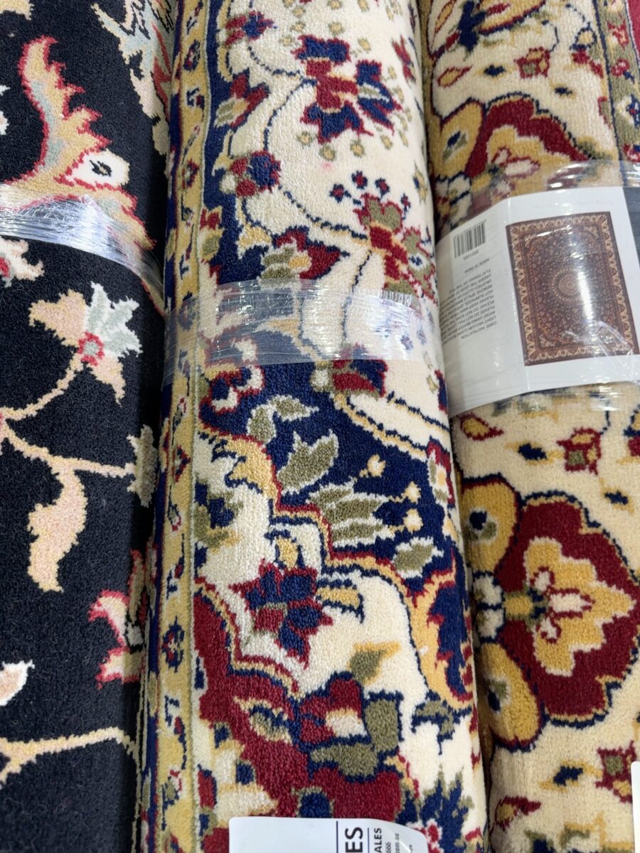 BRAND NEW PURE NZ WOOL RUG 190CM X 280CM RRP$999