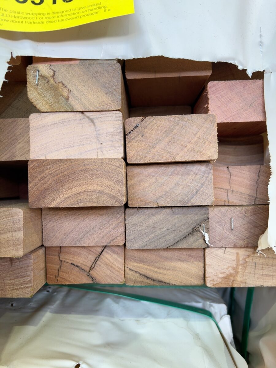 70X35 FEATURE GRADE SPOTTED GUM