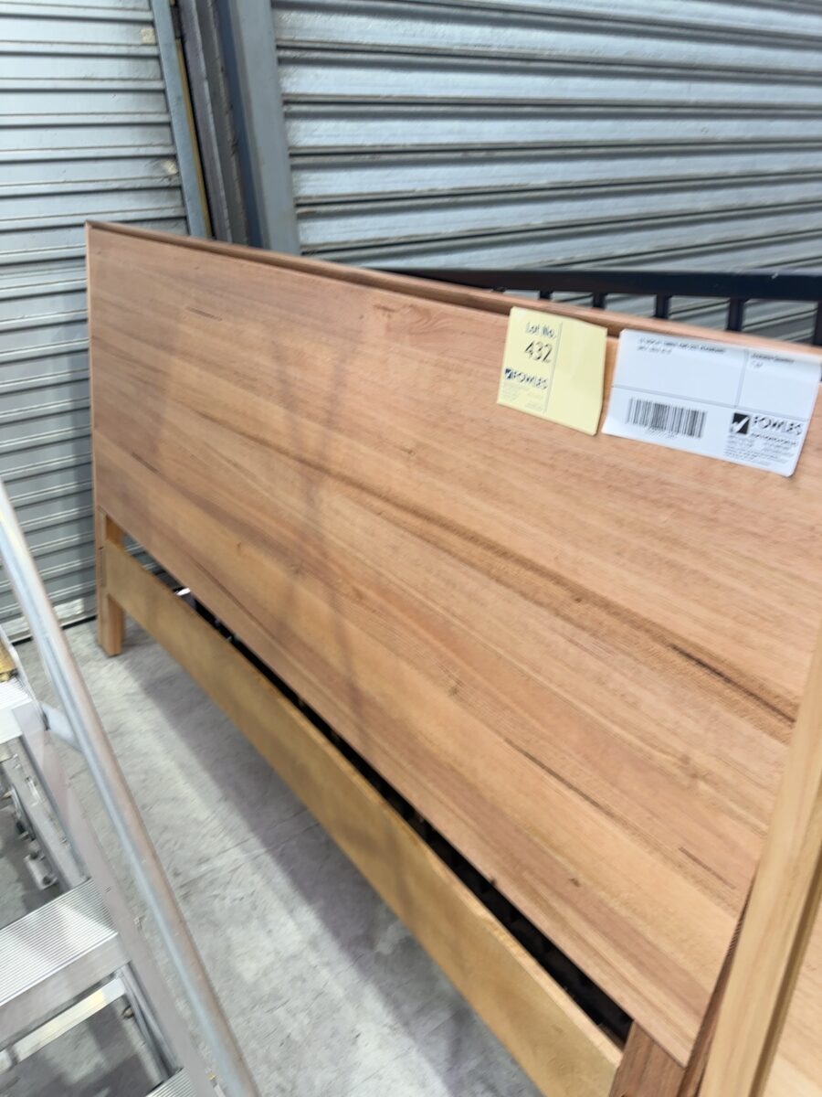 EX DISPLAY TIMBER KING SIZE HEADBOARD ONLY, SOLD AS IS