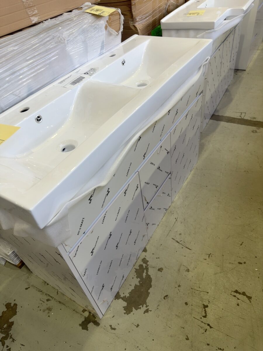 NEW 1200MM DOUBLE BOWL WHITE GLOSS VANITY, CENTRAL DRAWERS WITH CERAMIC TOP, VPB1200-208