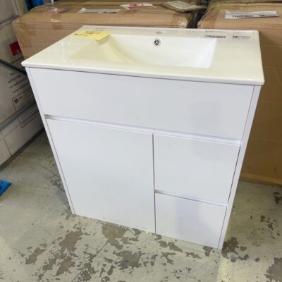 NEW 750MM WHITE GLOSS VANITY, RIGHT HAND DRAWERS WITH CERAMIC TOP, VPB750-431R