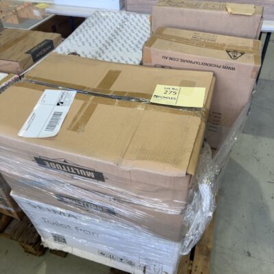 PALLET OF ASSORTED BATHROOM ACCESSORIES ETC SOLD AS IS
