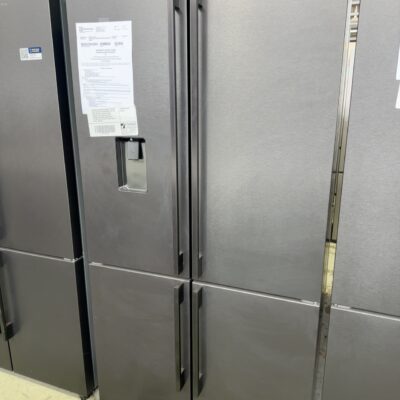 ELECTROLUX EQE5657BA ULTIMATE TASTE 700 MATTE BLACK QUAD DOOR FRIDGE, 562 LITRE, WITH TASTESEAL PLUS CONVERTIBLE DRAWER, 4 STAR ENERGY, HUMIDITY CONTROLLED CRISPER, INDOOR WATER SYSTEM & AUTO ICE MAKER, 896MM WIDE 12 MONTH WARRANTY