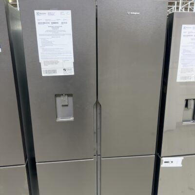 WESTINGHOUSE WQE5650BA MATTE BLACK 564LITRE FRENCH DOOR FRIDGE WITH WATER, MULTI FLOW AIRFLOW SYSTEM, SPILLSAFE SHELVES, FLEXIBLE STORAGE 12 MONTH WARRANTY