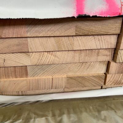 285X33 AUS OAK DAR LAM KD HARDWOOD STAIR TREADS-13/1.2 8/1.1 1/1.0 2/0.9