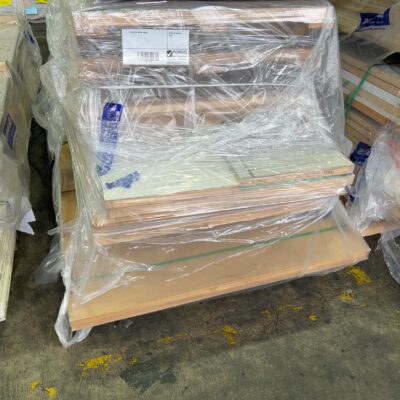 PALLET OF MIXED DOORS