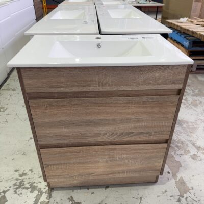 NEW JADE OAK LAMINATE 750MM FLOOR VANITY WITH DRAWERS, WITH CERAMIC TOP SY04-750A1-SD & UV31-750H-1TH