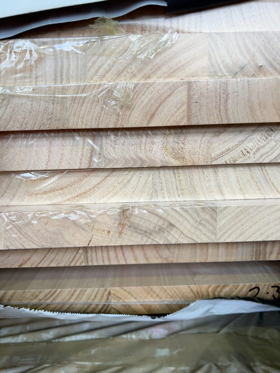 900X33 PSG LAM KD HARDWOOD BENCHTOPS-2/2.4 7/2.3 1/2.1
