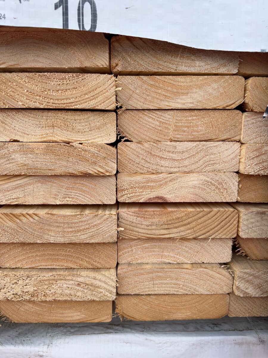 140X35 MGP10 PINE-90/4.2 (THIS PACK IS AGED STOCK AND SOLD AS IS)