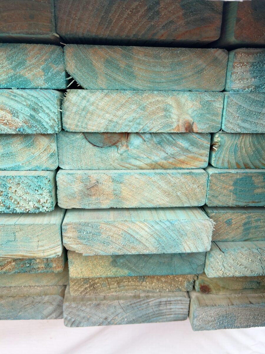 140X35 FB2 BLUE MGP10 PINE-90/4.8 (THIS PACK IS AGED STOCK AND SOLD AS IS)