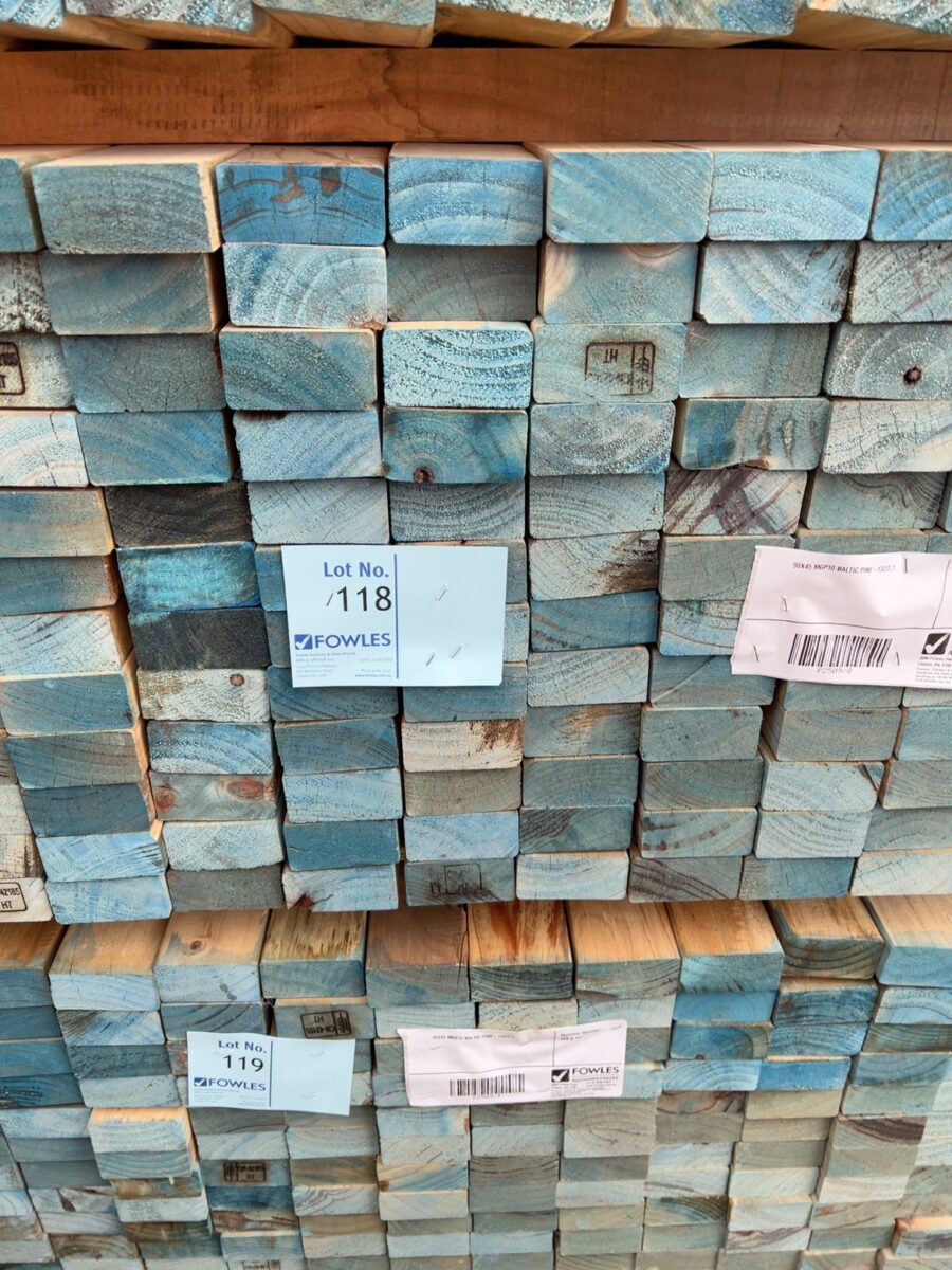 90X45 MGP10 BALTIC PINE-132/2.7