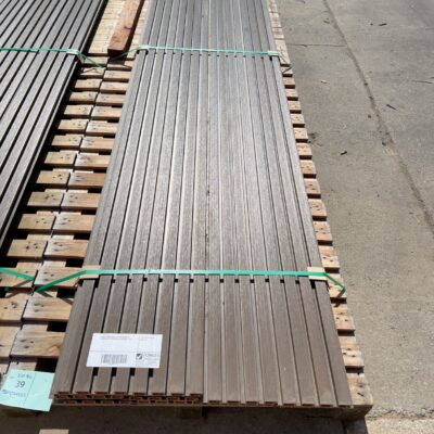 200X28 DARK SPOTTED GUM COLOUR CX CASTELLATED COMPOSITE CLADDING-12/5.4