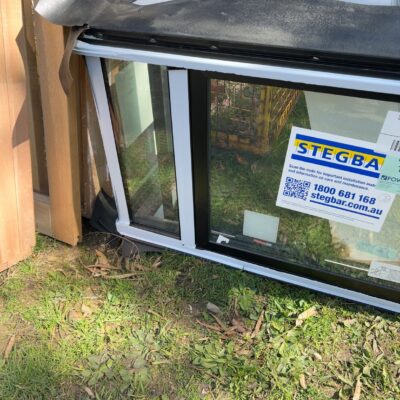 690X1100 CORNER AWNING ALUMINIUM WINDOW