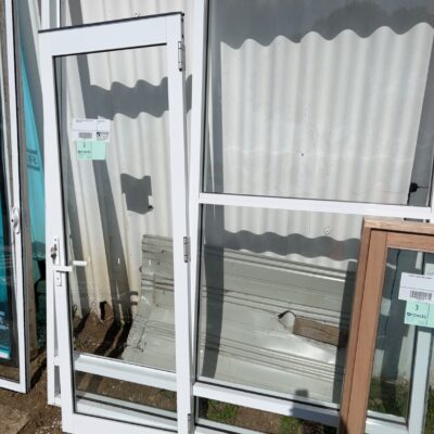2260X1770 GLAZED ALUMINIUM FRAME WITH OPENING DOOR