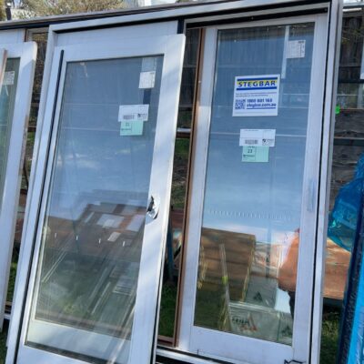 2100X1800 TIMBER SLIDING DOOR UNIT