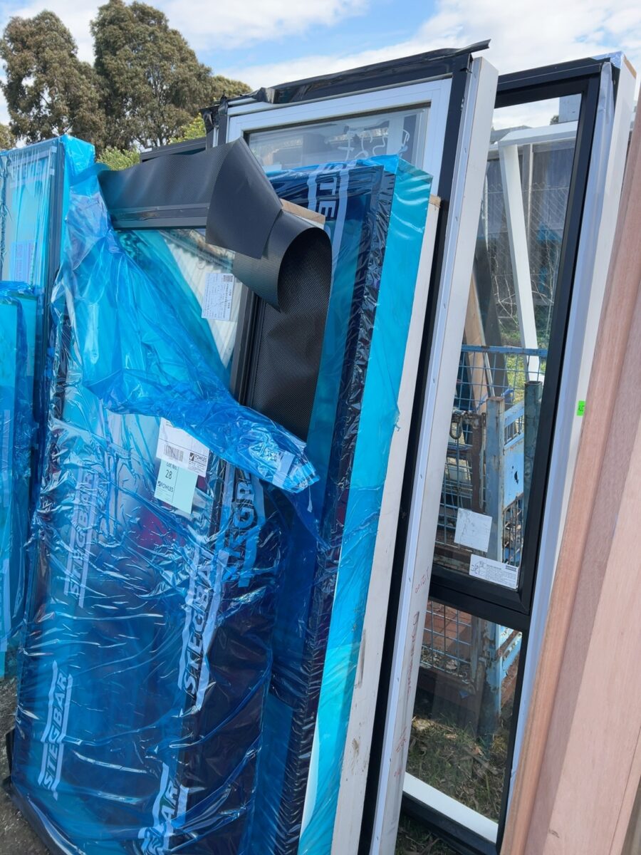 ASST'D ALUMINIUM WINDOWS IN VARIOUS CONFIGURATIONS