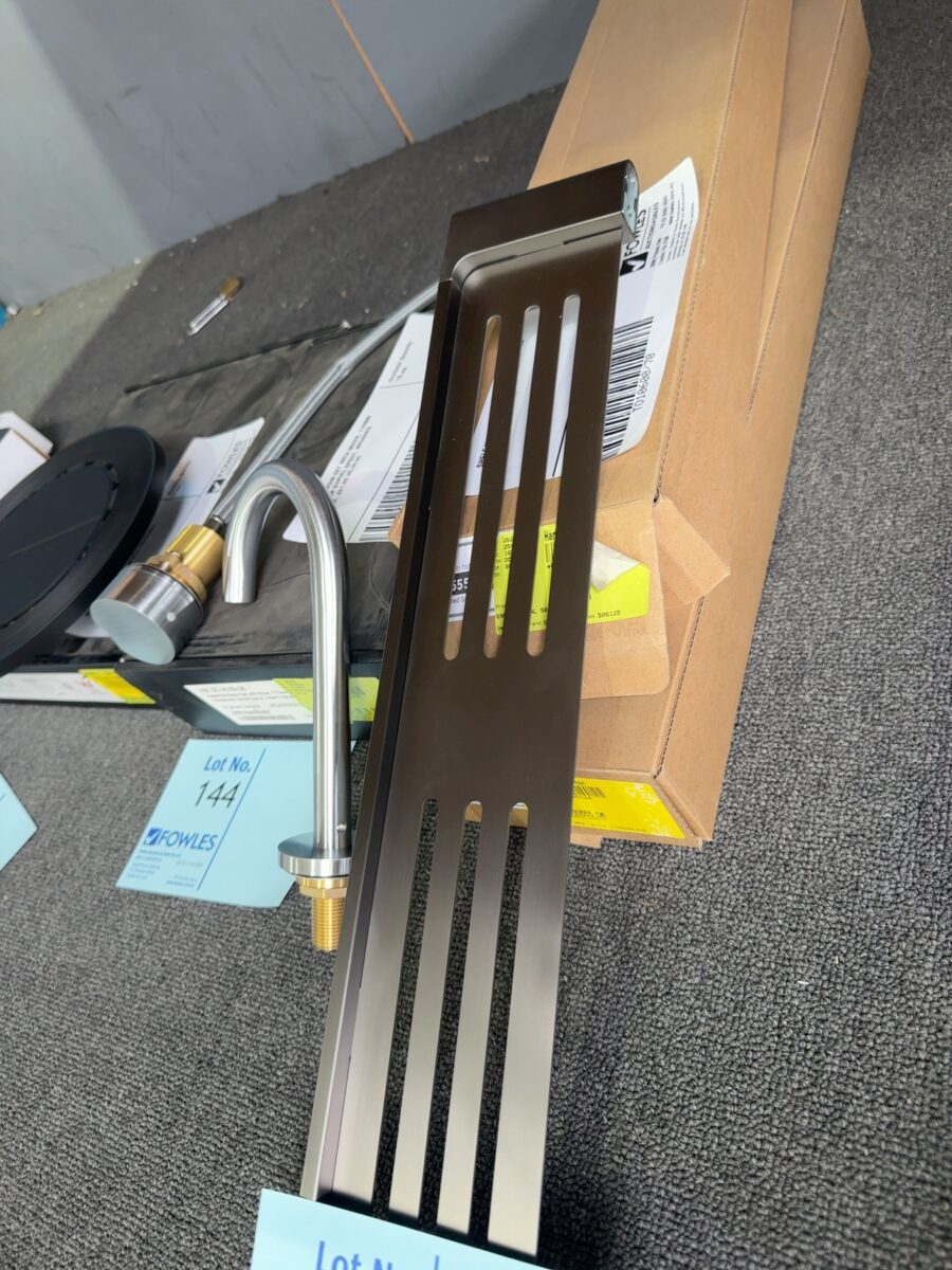 SHELF WITH DRAIN SLOT, 544MM BRUSHED GUNMETAL AX93555.GM