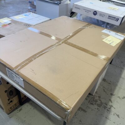 SHOWER SEAT WITH LEGS TO FLOOR 960MM 9555-40