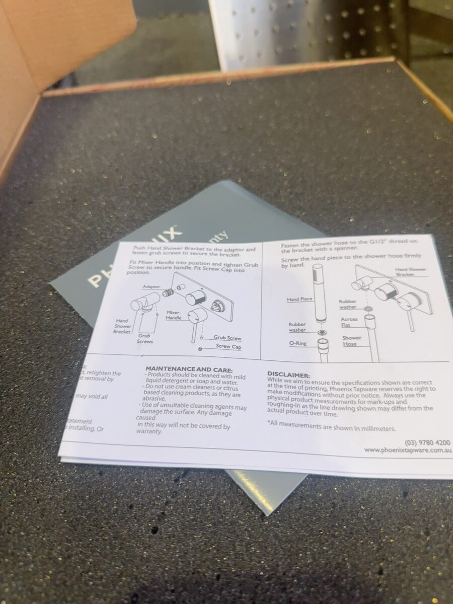 PHOENIX VIVID SLIMLINE MATTE BLACK WALL SHOWER SYSTEM VS7490-10
